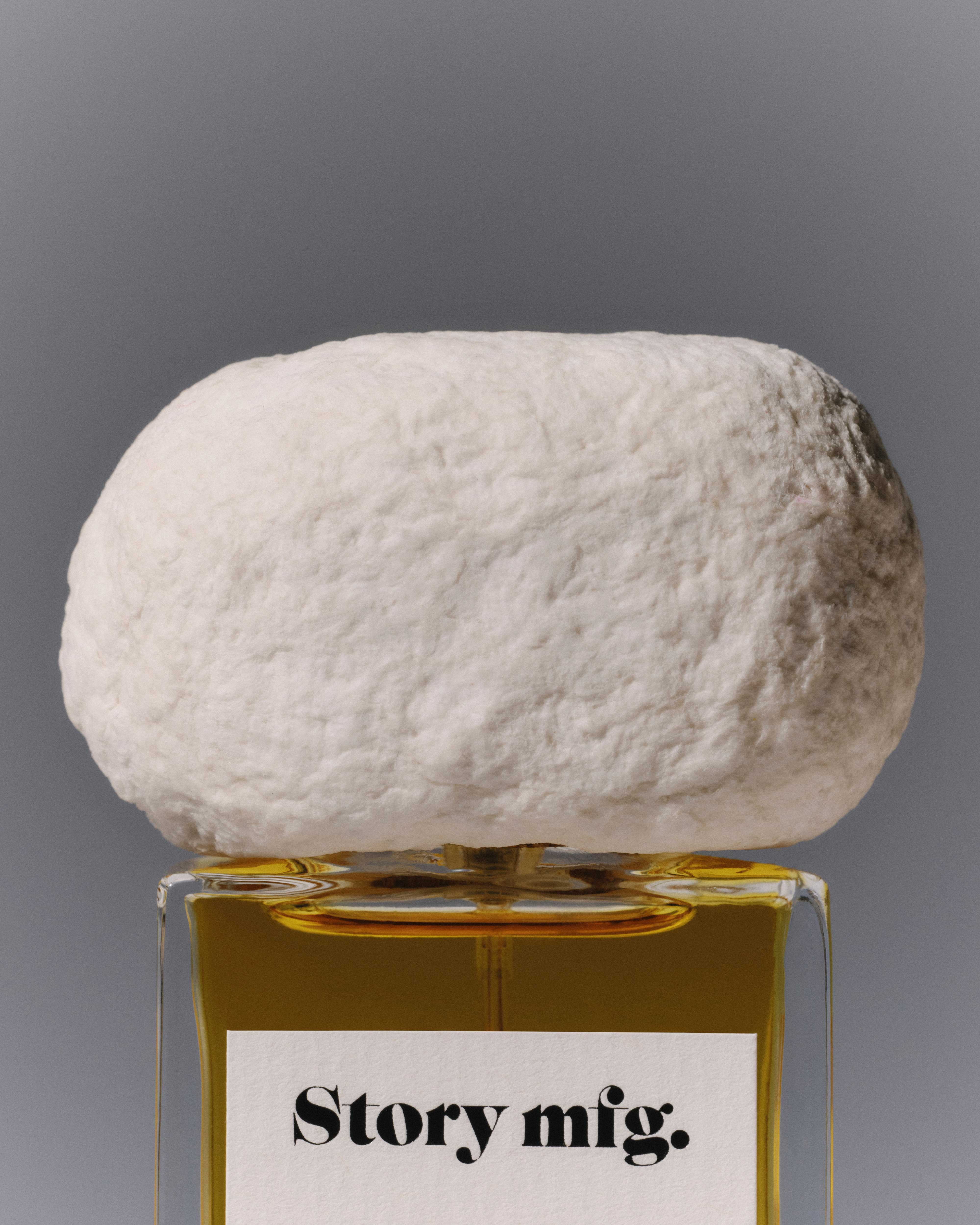 Eau De Parfum 100ml - Book of Weird Poems - Image 3