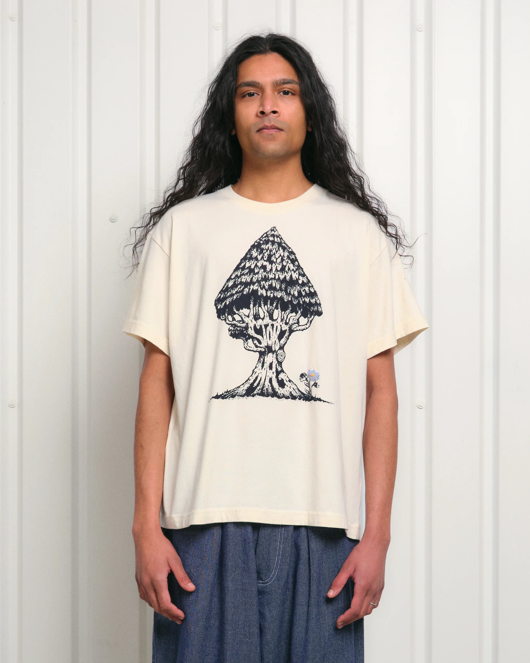 Grateful Tee SS - Tree Hugging - Image 5