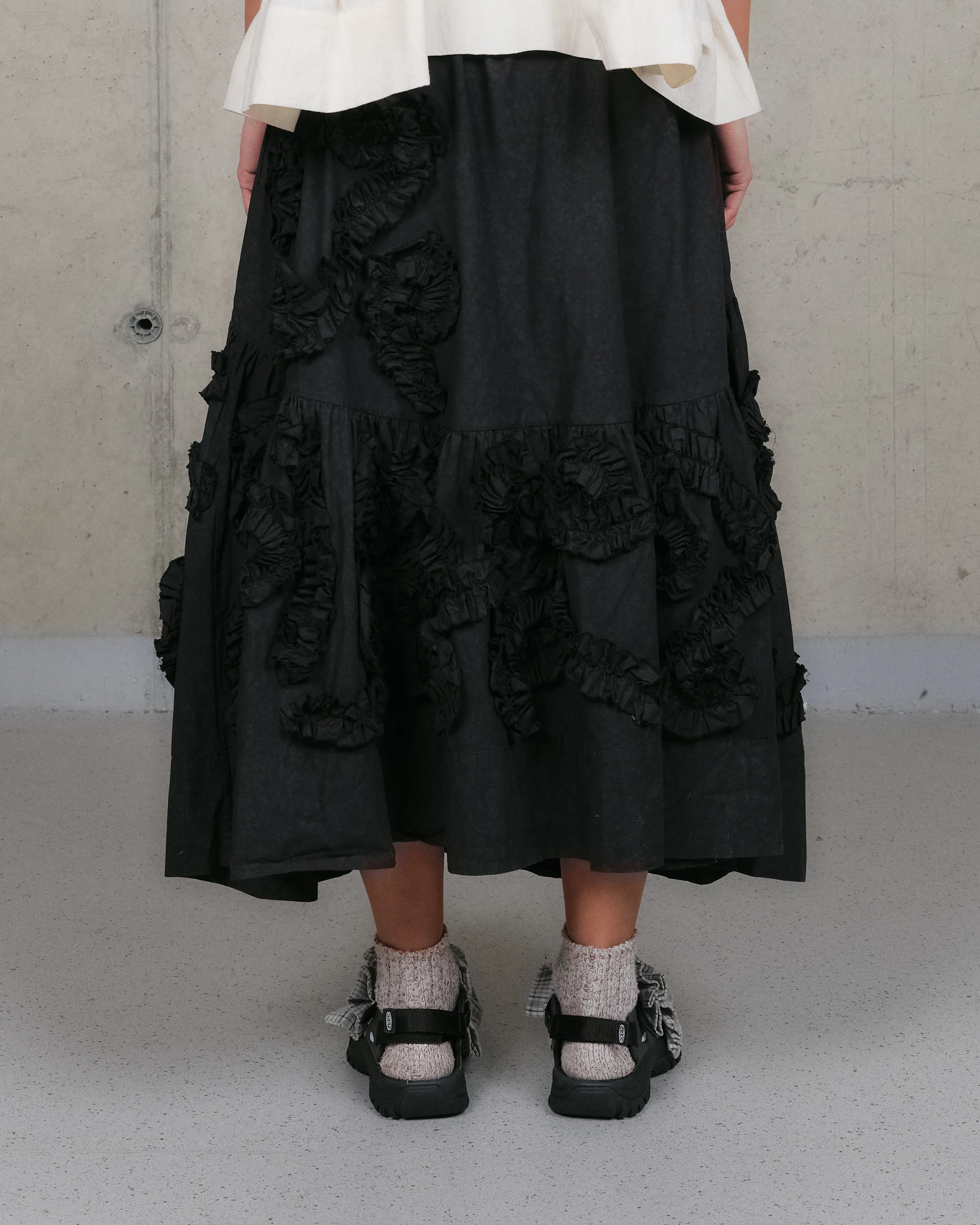 Orbit Skirt - Black Fossil - Image 11